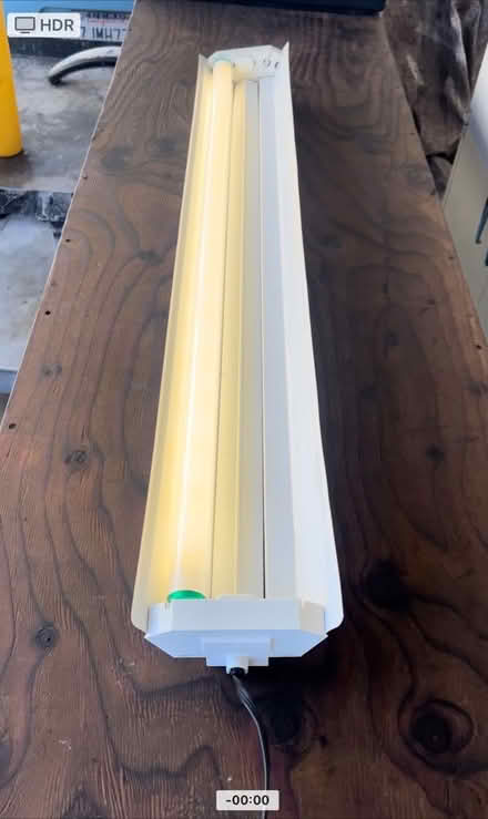 Photo of free Fluorescent lamp (Kearny Mesa) #2