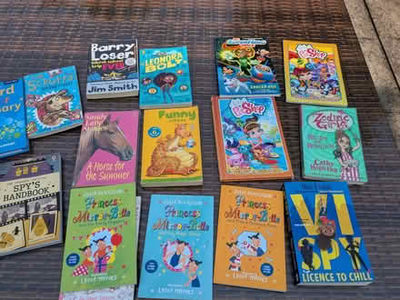 Photo of free Kids' books (Woodley RG6) #1