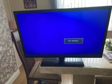 Photo of free 28inch television with remote (Garston L19) #2