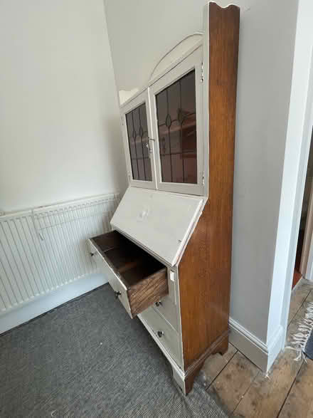 Photo of free Desk / dresser (Heaton Chapel SK4) #4