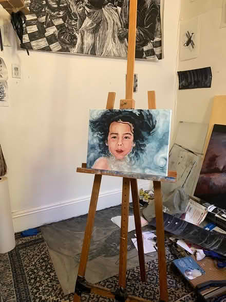 Photo of free Foldable Easel (Ridgewood, Queens) #1