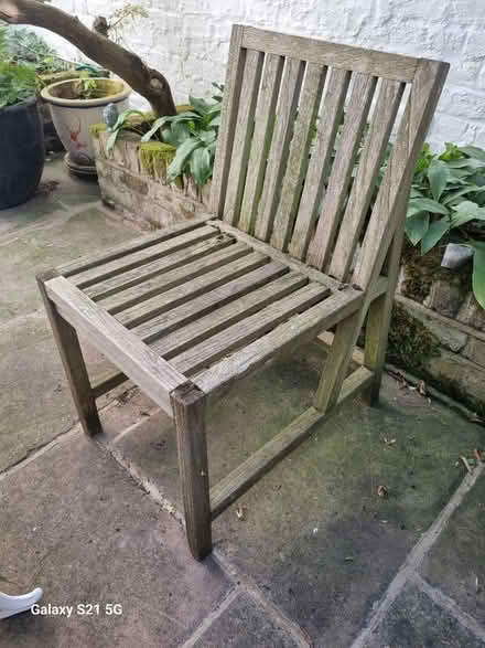 Photo of free 4 garden chairs (World's End SW10) #1