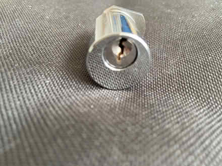 Photo of free Barrel lock for storage container i.e. Yellow Box /Shurguard (Epping CM16) #2