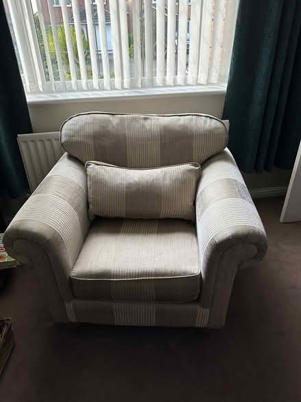 Photo of free Arm chair (Wf16) #1