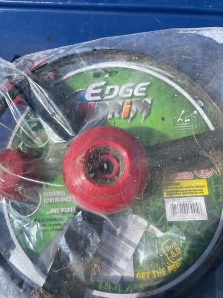 Photo of free Gas weed trimmer head (Villa Park, Il.) #1
