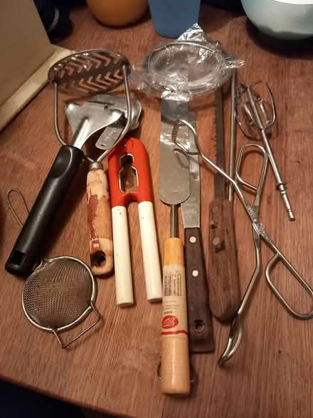 Photo of free Various kitchen items (LU2, Luton) #2