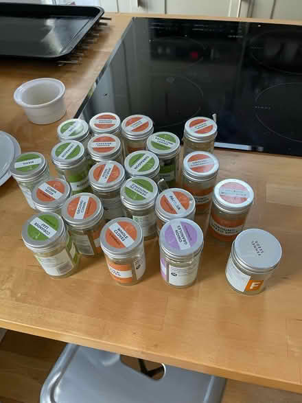 Photo of free Empty glass spice jars (Kidlington/Bicester area) #1