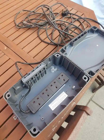 Photo of free Outdoor extension cable (West Malling, me19) #1