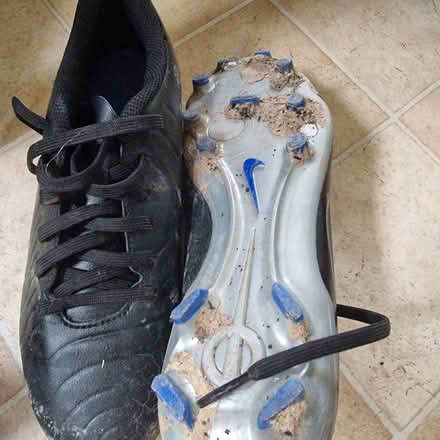 Photo of free Boys nike football boots size 5 (Kenilworth CV8) #2