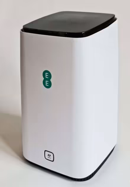 Photo of Three / EE Router (South Reading RG1) #1