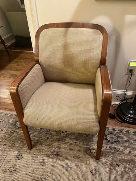 Photo of free Beige chair (Palisades DC.) #1