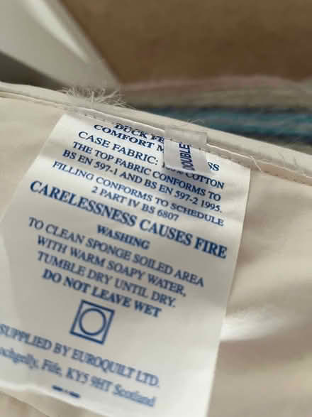 Photo of free Mattress topper (Ox1 4ss) #2