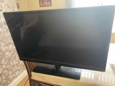 Photo of free 28inch television with remote (Garston L19) #1