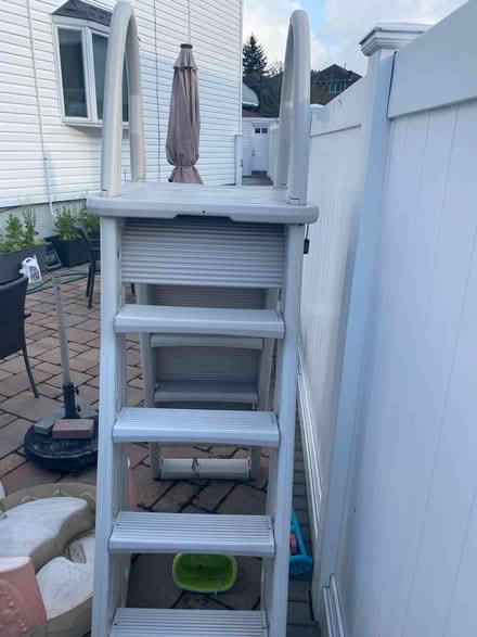 Photo of free 12 foot round pool (Maspeth) #2