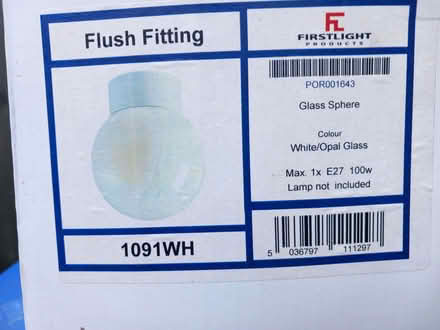 Photo of free White glass globe. (IP4) #3