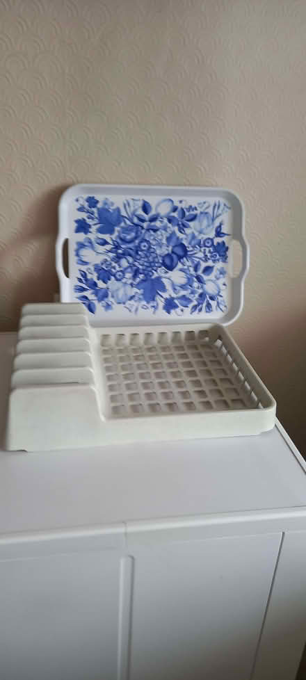 Photo of free Dish drainer and tea tray (Edmonton N13) #1