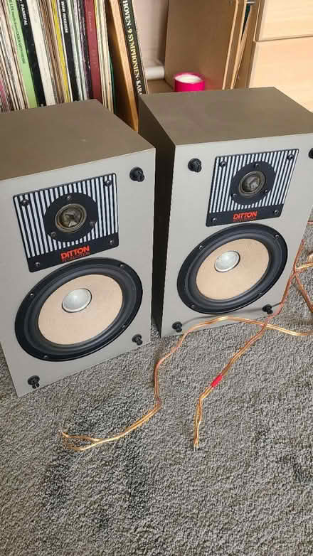 Photo of free Speakers (passive) (NW2) #1