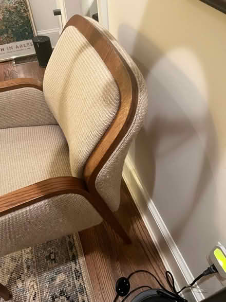 Photo of free Beige chair (Palisades DC.) #2