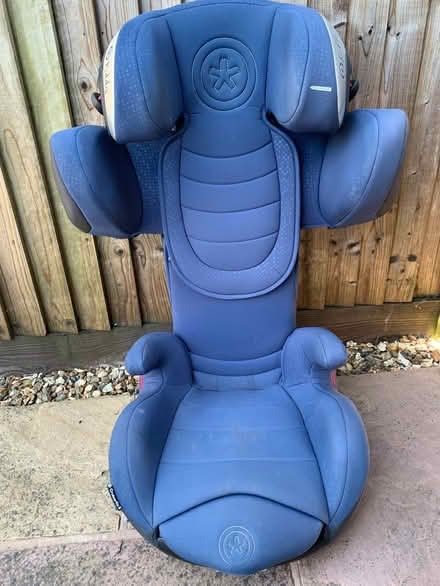 Photo of free Kiddy car seat -15 to 36 kg (Northchurch HP4) #3