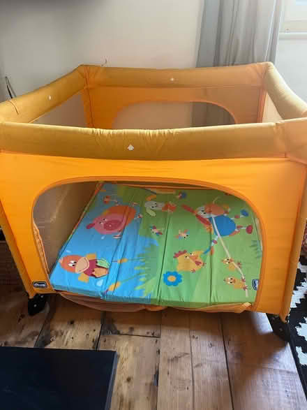 Photo of free Playpen for kids (Ealing) #1