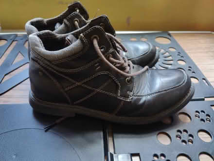 Photo of free Men's Beckett boots size 6 (Bedford) #2