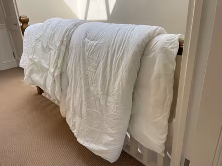 Photo of free 4 Single Duvets (Barnes, London SW13 9HJ) #1
