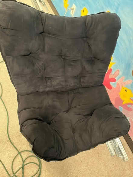 Photo of free 2 butterfly chairs/portable (northeast ann arbor) #3