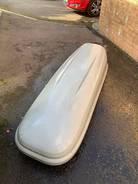 Photo of free 1/2 size roof box (Dalry EH11) #1