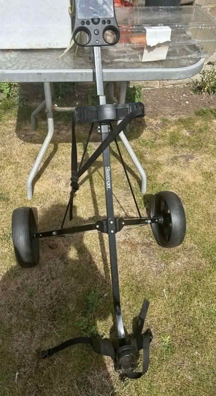 Photo of free Slazenger golf bag carrier (Beckton E6) #1