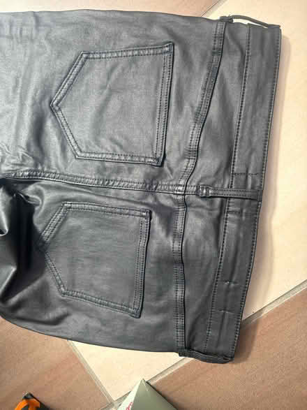 Photo of free Rıver ısland size14R (East dulwich SE22) #3