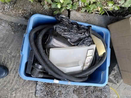 Photo of free Wall paper steamer (Colebatch) #1