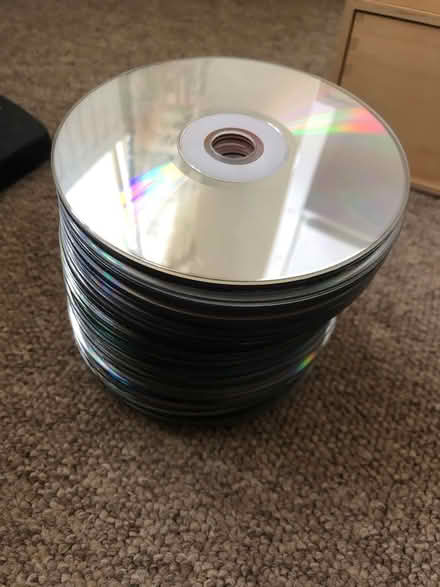 Photo of free CDs for scaring birds (Sheet) #1