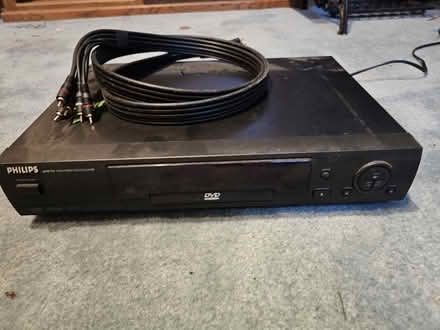 Photo of free DVD player (Friendswood FM 518 & FM 528) #1