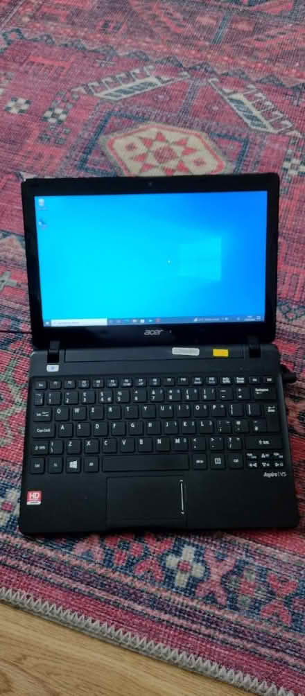 Photo of free Working Acer notebook (East croydon) #2