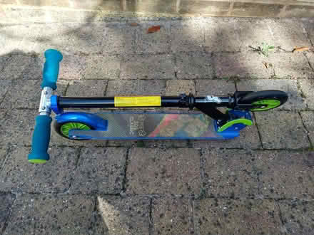 Photo of free Kids 2 wheel scooter (Chesham Bois HP6) #2