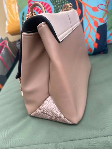Photo of free River İsland bag (East dulwich SE22) #3