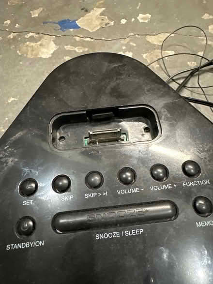 Photo of free Alarm clock w/ older iPod dock (Morgan hill) #3