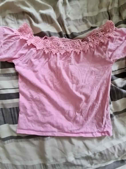Photo of free 3 girls t-shirts 8-9 yrs (Barton OX3) #1