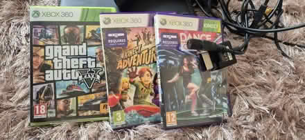 Photo of free x box 360 (W14) #1