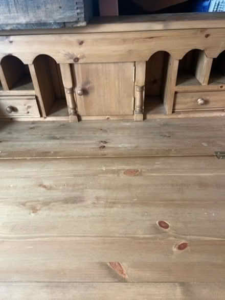 Photo of free Solid Desk (TN23) #3