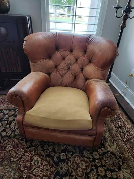 Photo of free 2 leather chairs and ottoman (Marietta 30066) #1