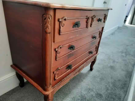 Photo of free Chest of drawers (East Finchley N2) #1