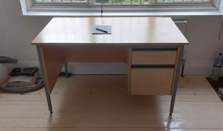 Photo of free Desk (Dollis Hill Lane) #1