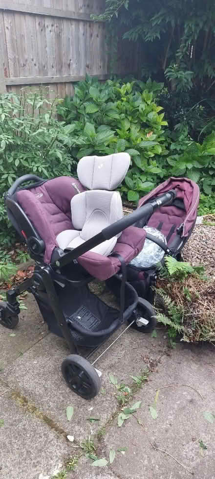 Photo of free Baby Car seat with wheels (Sherwood NG5) #1