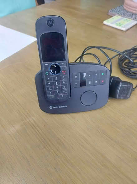 Photo of free Motorola cordless digital phone (WR5) #2