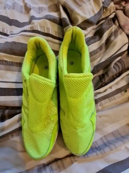 Photo of free Trainers size 41/7.5 uk (Barton OX3) #2