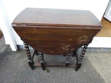 Photo of free Dining table & 5 chairs (Patchway BS34) #1