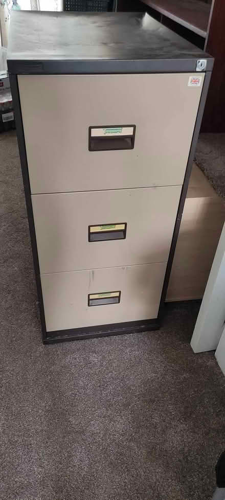 Photo of free filing cabinet (Gainsborough DN21) #1
