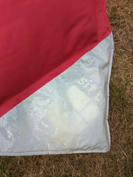 Photo of free Large bean bag (DA1) #3