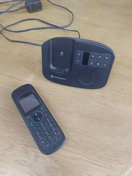 Photo of free Motorola cordless digital phone (WR5) #3